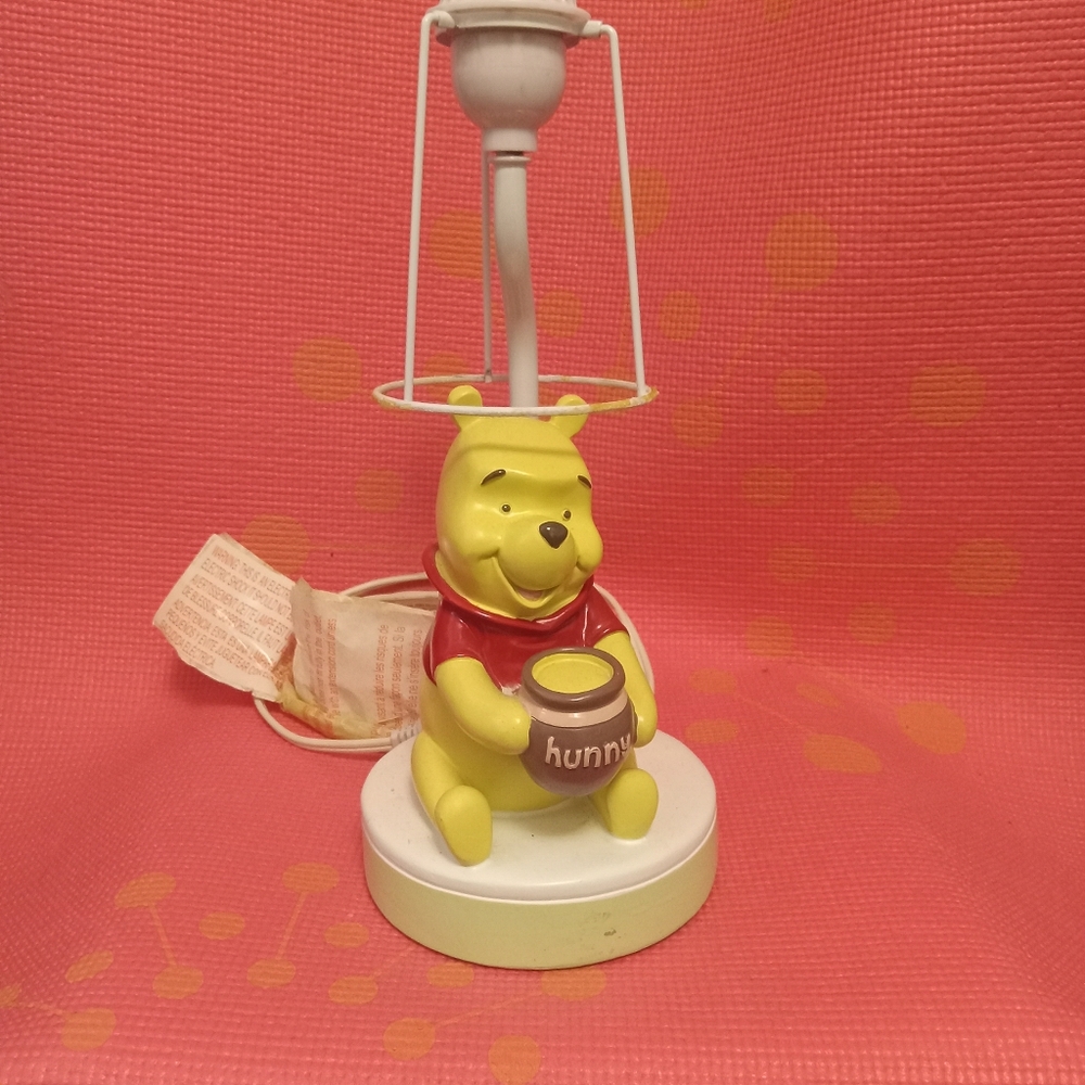 VTG Winnie The Pooh  Lamp Plush Light Resin Base NO SHADE Nursery Baby Child
